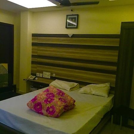 Devibala Residency Hotel Villupuram Exterior photo
